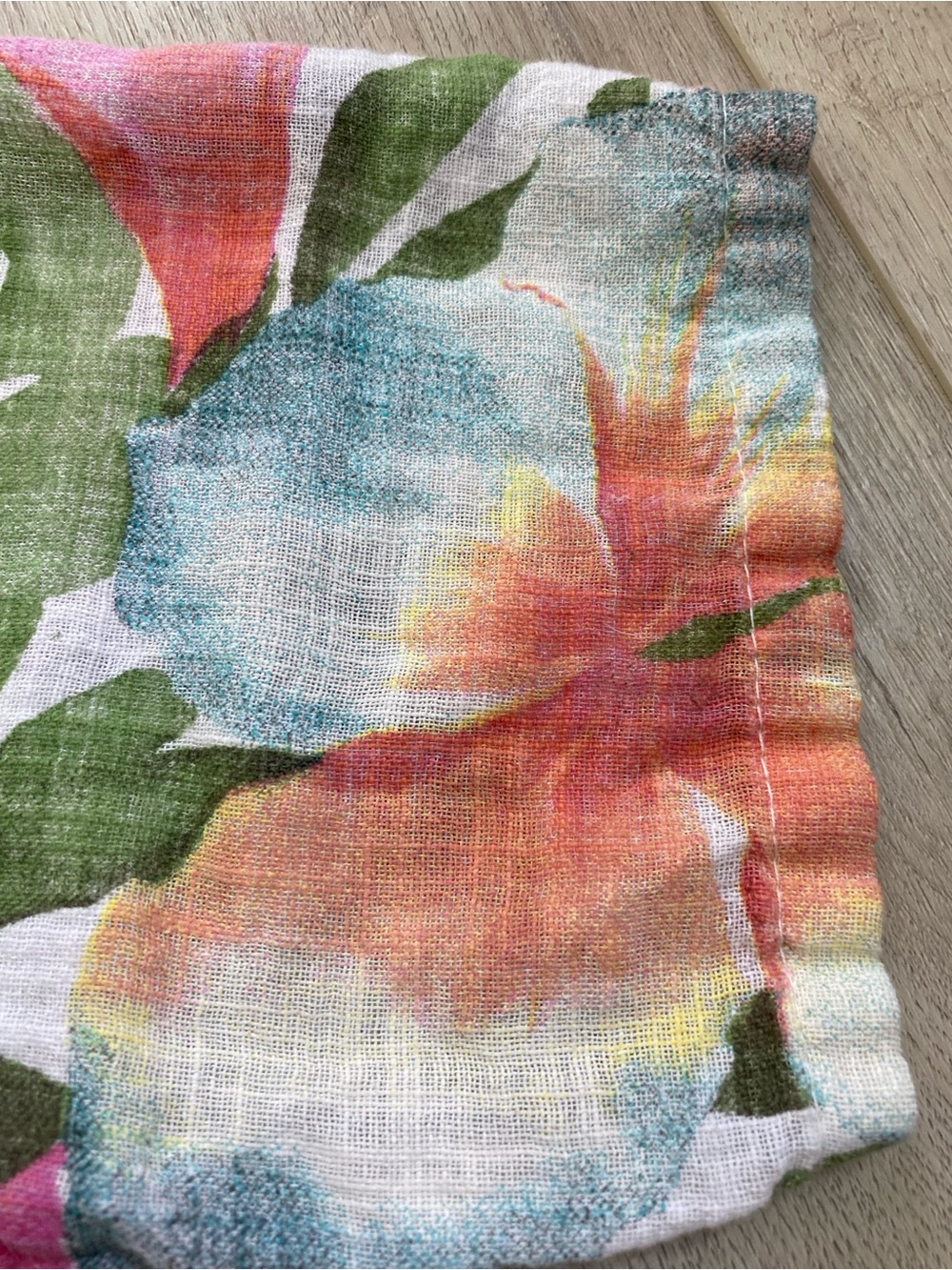 Floral Linen Blend Button-Front Tunic - Multicolor - Picture 8 of 12